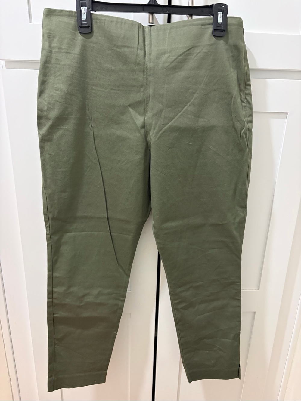 Old Navy High-Waisted Pixie Pull-On Skinny Pants - Olive Green, Size 14